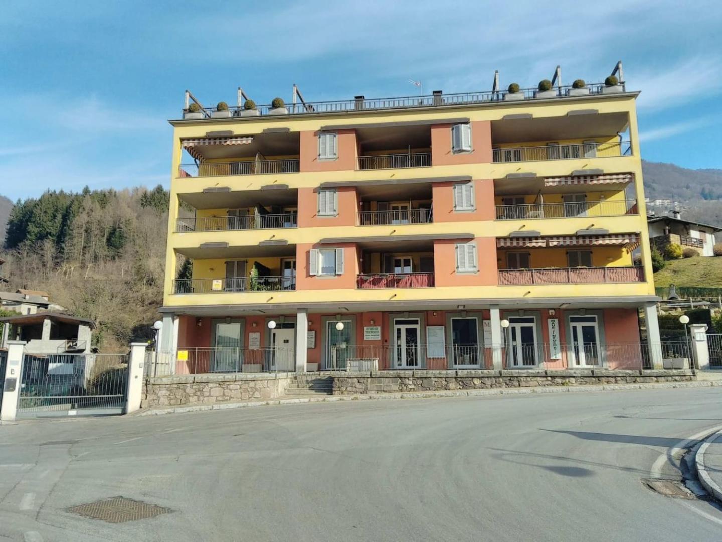 Appartement Savoia Terrace With Mountain View à Taceno Extérieur photo